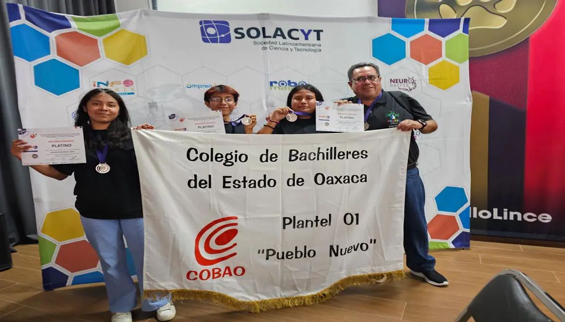 Colegio de Bachilleres de Oaxaca representará a México en Certamen Internacional Infomatrix 2024, en Chile