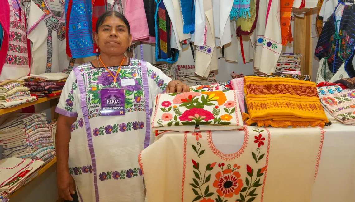 textiles-oaxaca.webp