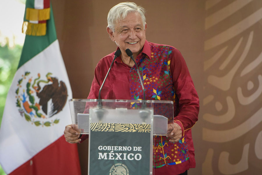 AMLO: "Obras en inmediaciones del Tren Maya generan empleos y atraen turismo"