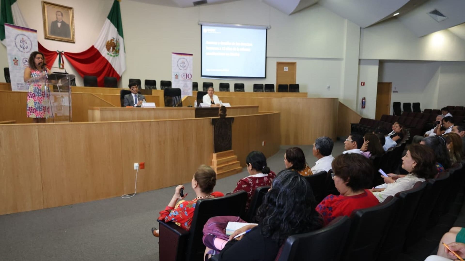 Imparte PJEO conferencias magistrales encaminadas a la humanización de la justicia