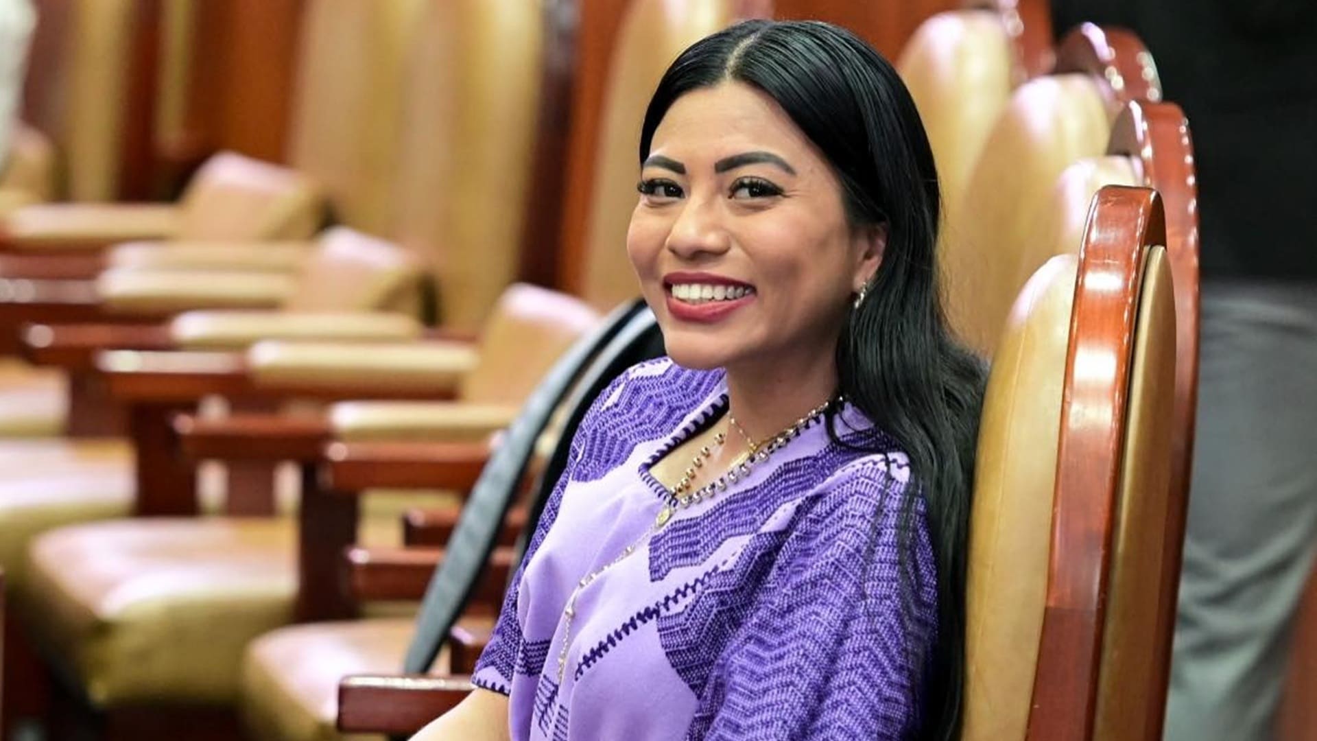 Karla Clarissa Bornios Peláez, la diputada de la educación y la multiculturalidad Karla Clarissa Bornios Peláez, la diputada de la educación y la multiculturalidad