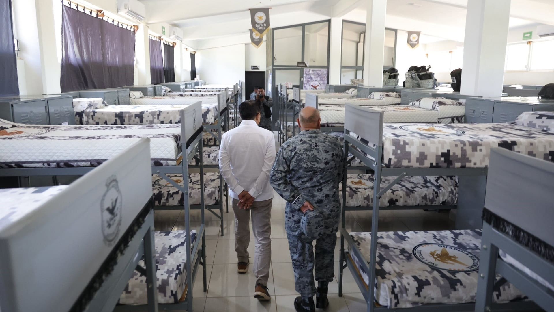 Inaugura Salomón Jara Compañía de la Guardia Nacional en Matías Romero