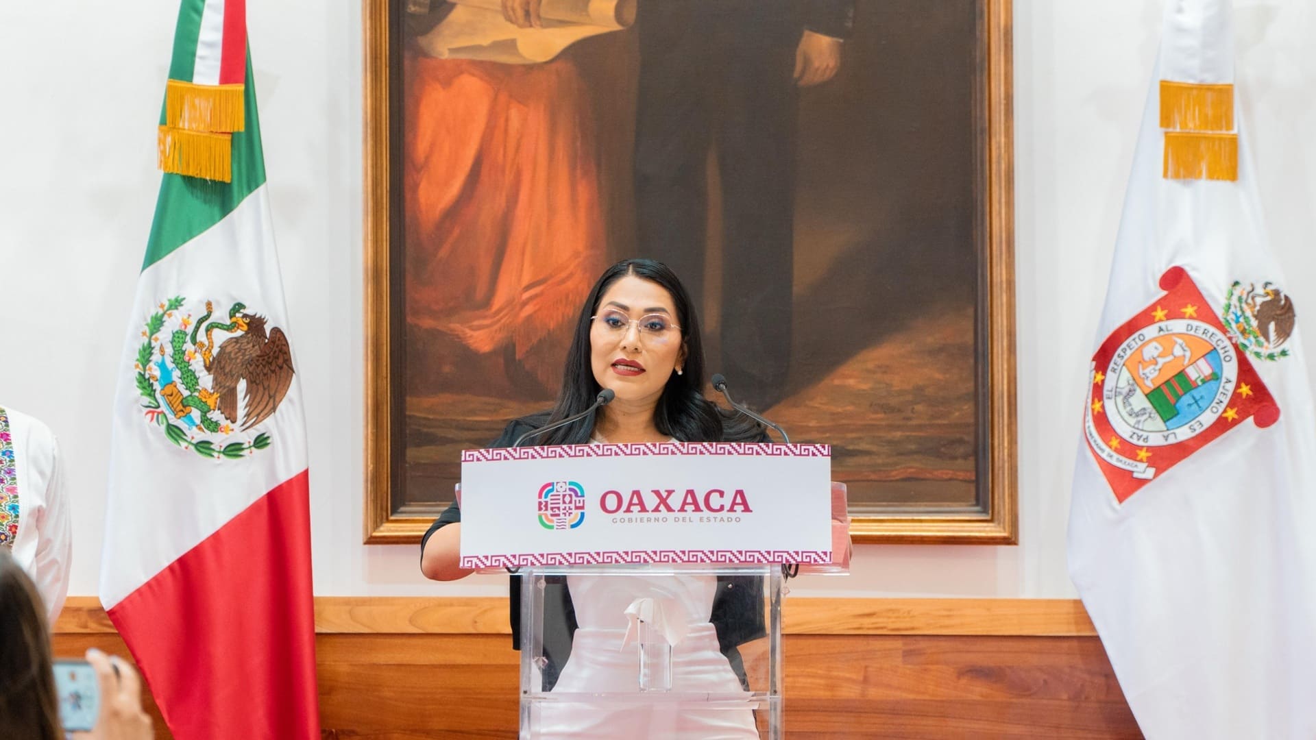 Vencidas 18 mil 404 concesiones de transporte público en Oaxaca Vencidas 18 mil 404 concesiones de transporte público en Oaxaca