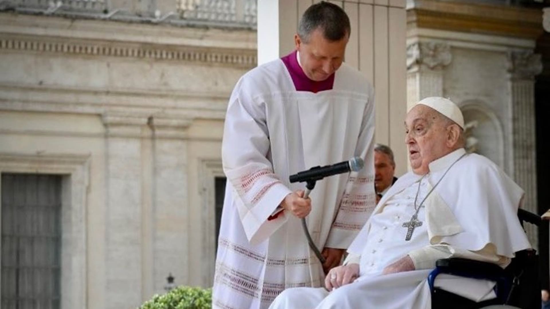 “Yo los bendigo y los acompaño”; el mensaje del Papa Francisco a los oaxaqueños en 2024 “Yo los bendigo y los acompaño”; el mensaje del Papa Francisco a los oaxaqueños en 2024