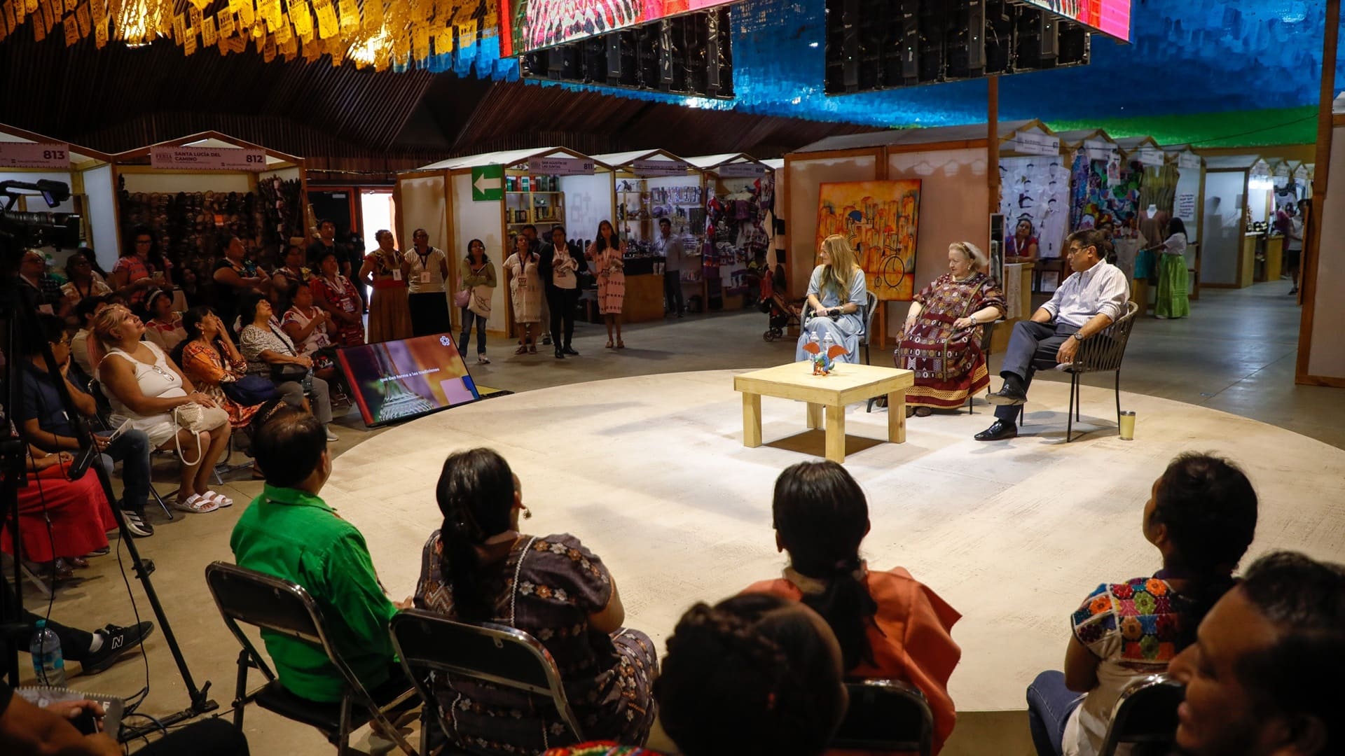 Sedeco fortalece el sector artesanal de oaxaca con talleres, conferencias y conversatorios Sedeco fortalece el sector artesanal de oaxaca con talleres, conferencias y conversatorios