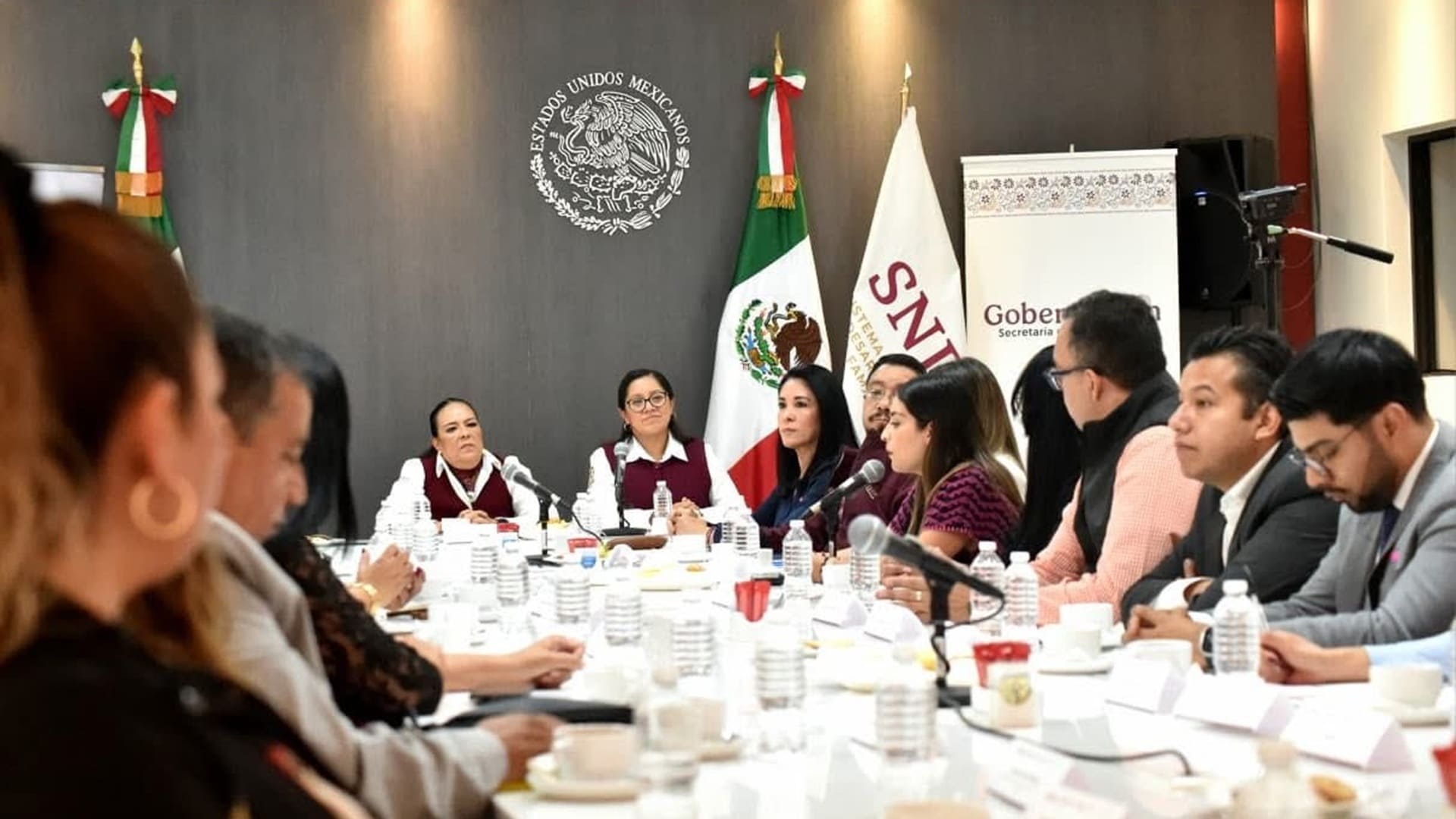 Municipios por Sistemas Normativos incorporarán la figura de Procurador de la Niñez y Adolescencia Municipios por Sistemas Normativos incorporarán la figura de Procurador de la Niñez y Adolescencia