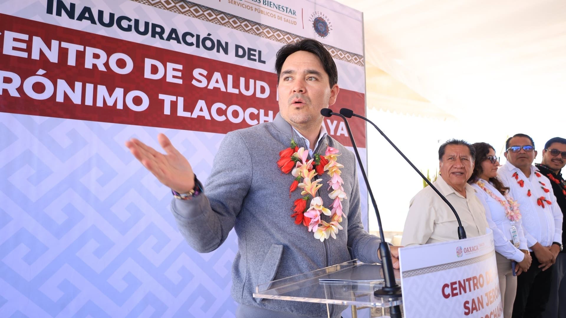 Oaxaca cerró 2025 con 201 casos de covid-19; reportan abasto suficiente de vacunas