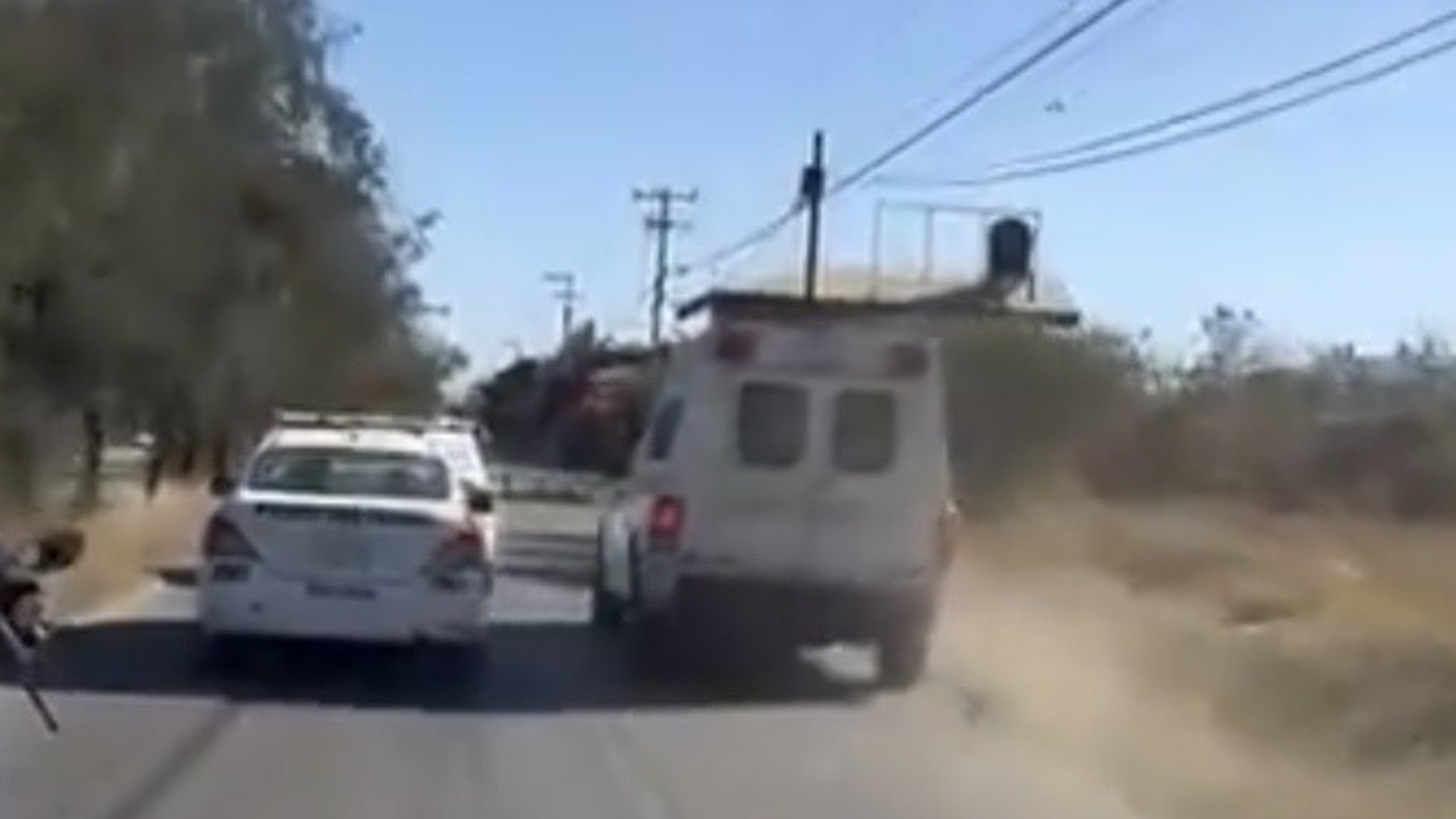 Congreso salva de destitución a alcaldesa de San Agustín Amatengo; pobladores la retienen y policía la rescata