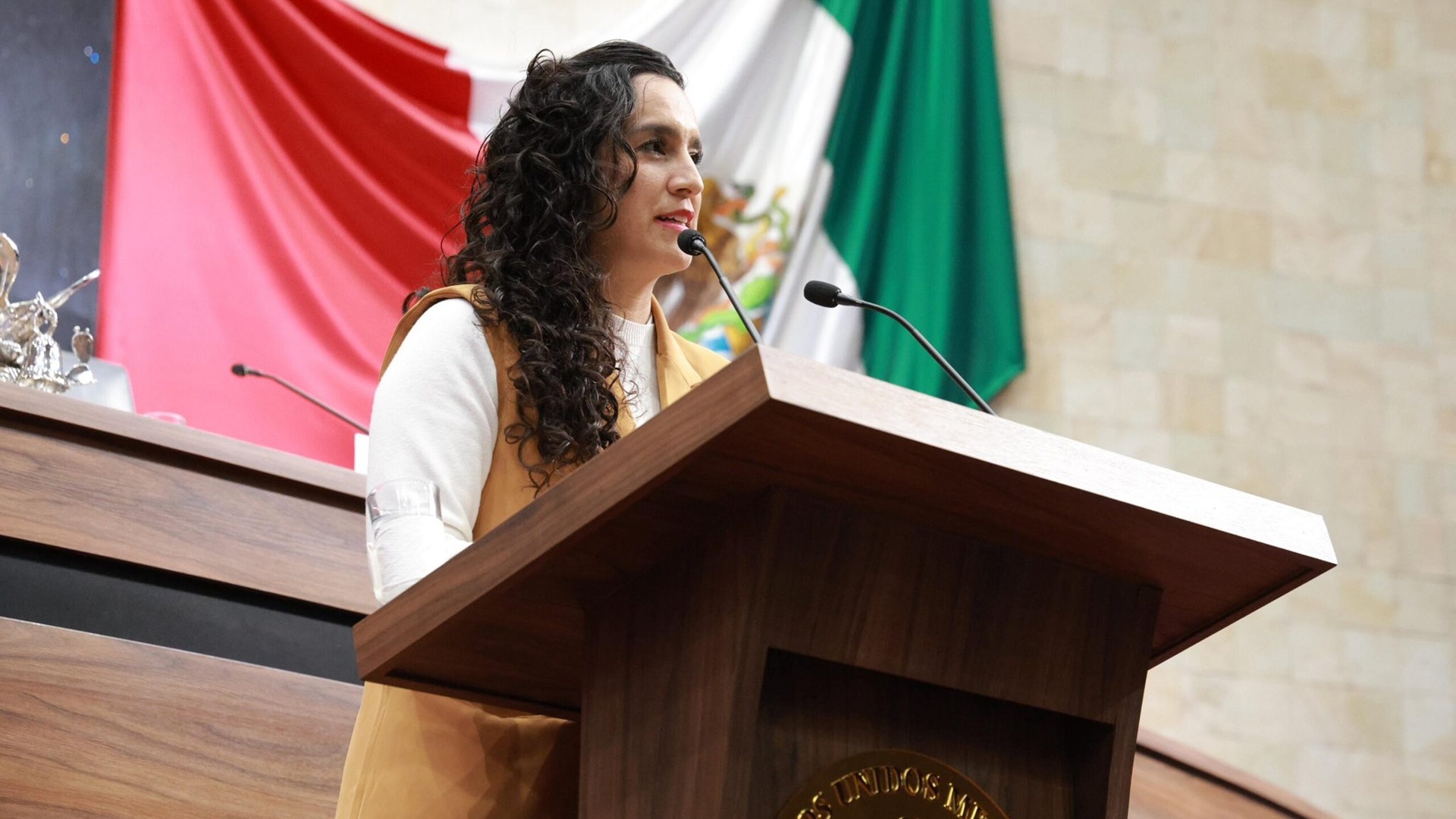 Karime Unda destaca avances ambientales ante el Congreso de Oaxaca
