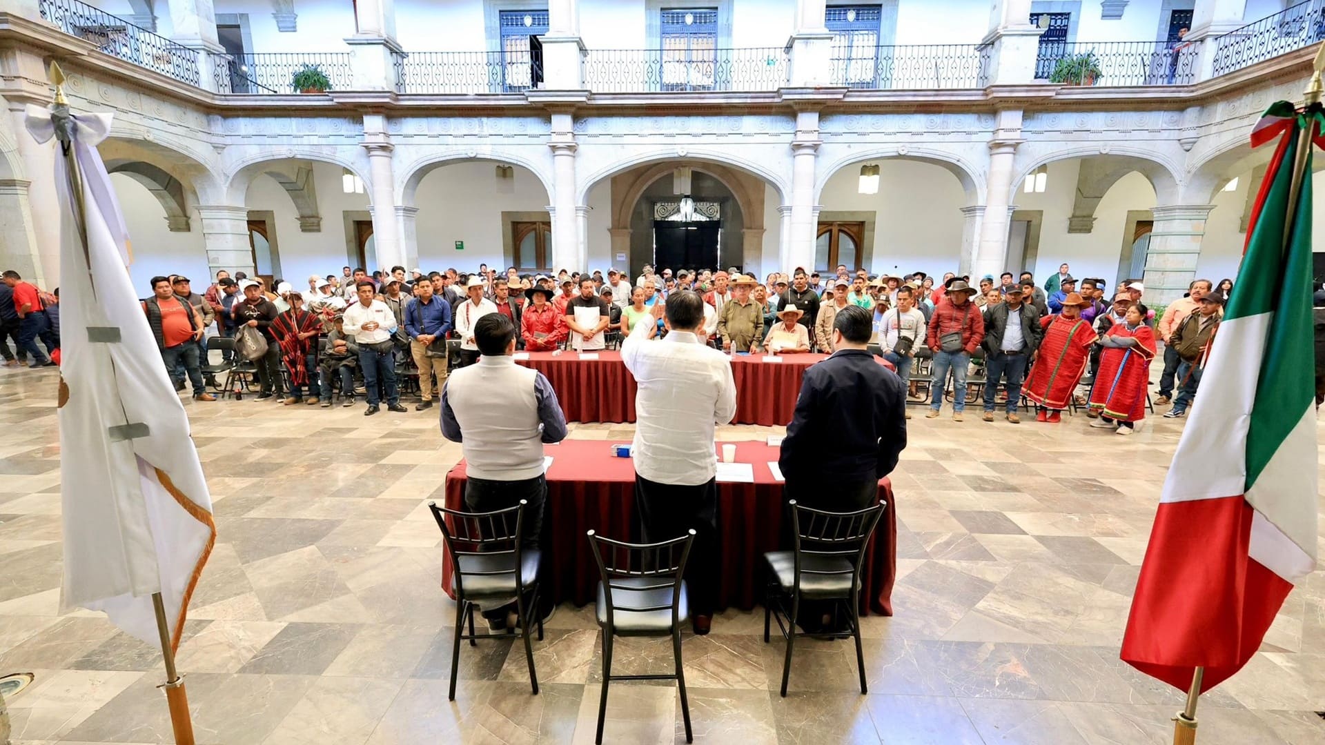 MULT vuelve a marchar en Oaxaca y exige a Jara Cruz justicia por 21 asesinatos