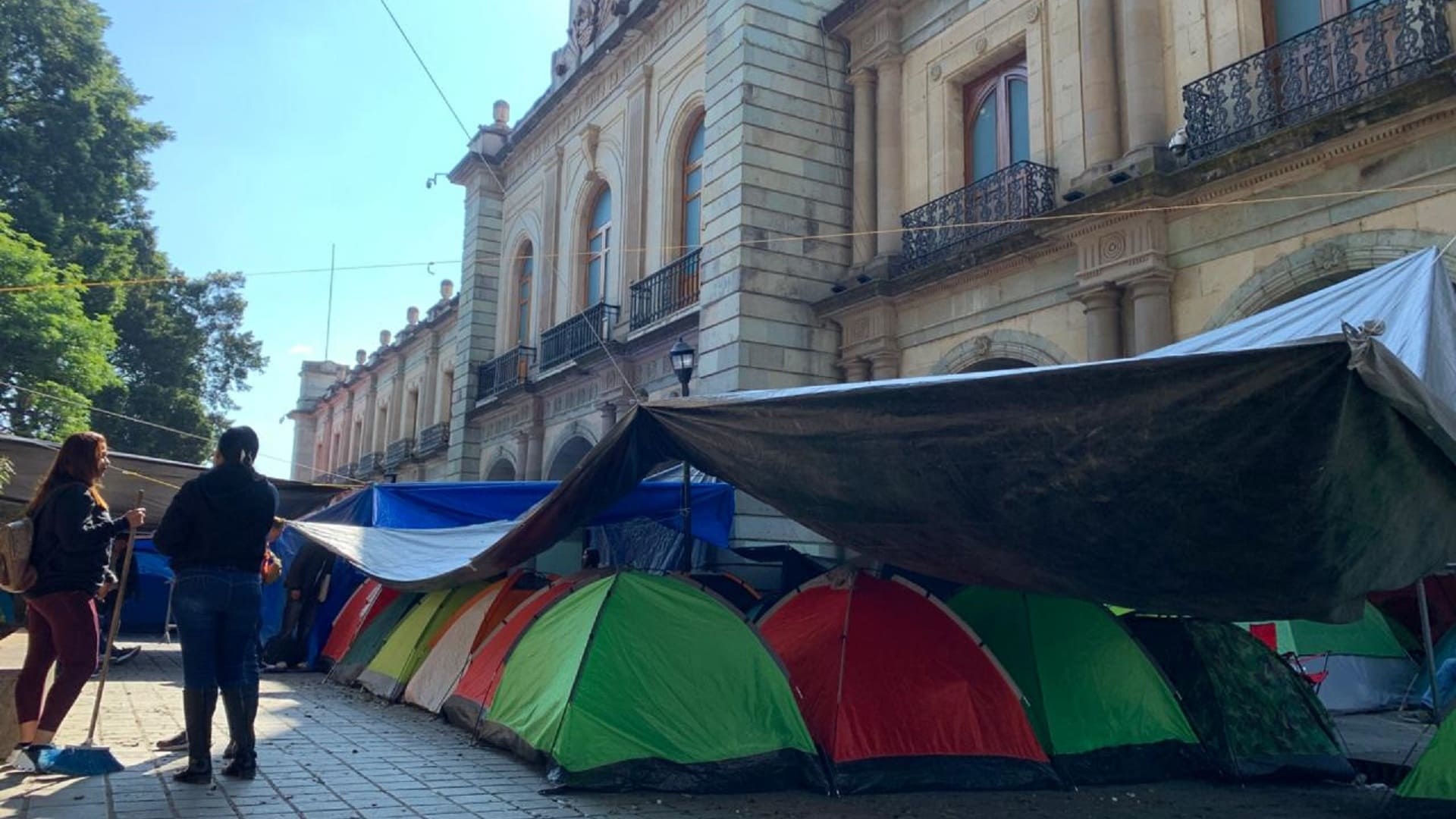 Suspende Sección 22 de SNTE-CNTE plantón y bloqueos en Oaxaca