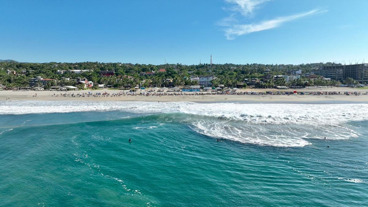 Imagen aérea de una de las playas de la Costa de Oaxaca