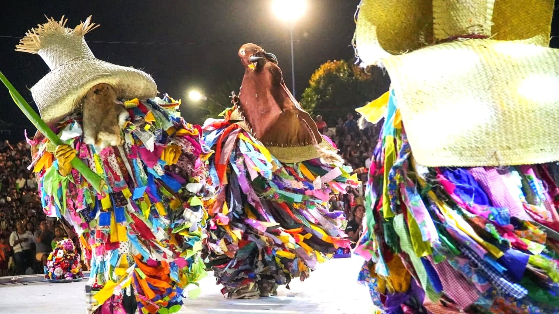 Oaxaca celebra el Festival Costeño de la Danza 2025 con música y alegría en Puerto Escondido Oaxaca celebra el Festival Costeño de la Danza 2025 con música y alegría en Puerto Escondido