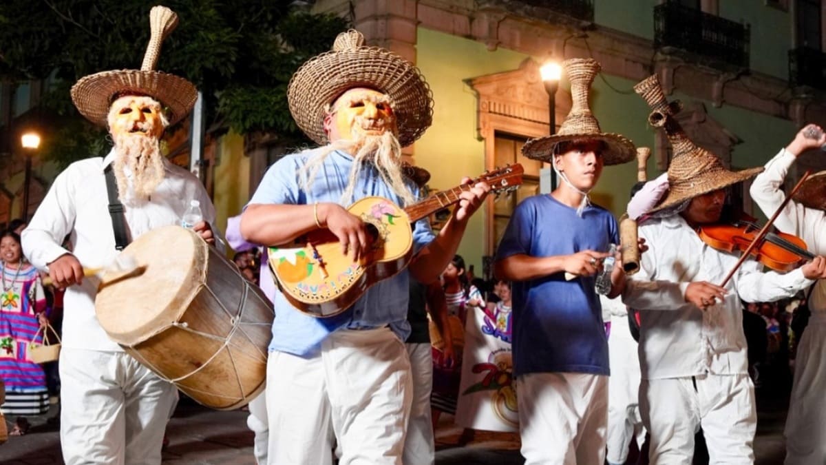 Calenda de las Culturas 2026 llena de música y tradición las calles de Oaxaca Calenda de las Culturas 2026 llena de música y tradición las calles de Oaxaca