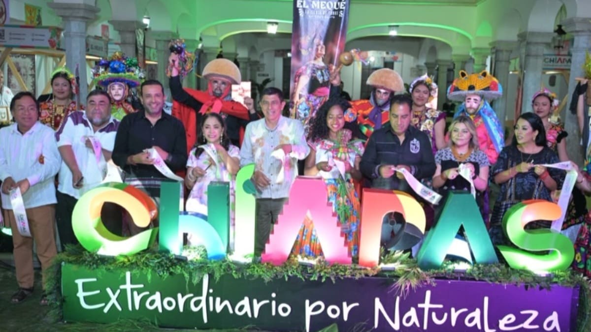 Gobernadores de Oaxaca y Chiapas en el corte de listón, junto a la Diosa Centéotl 2026 y otros funcionarios oaxaqueños