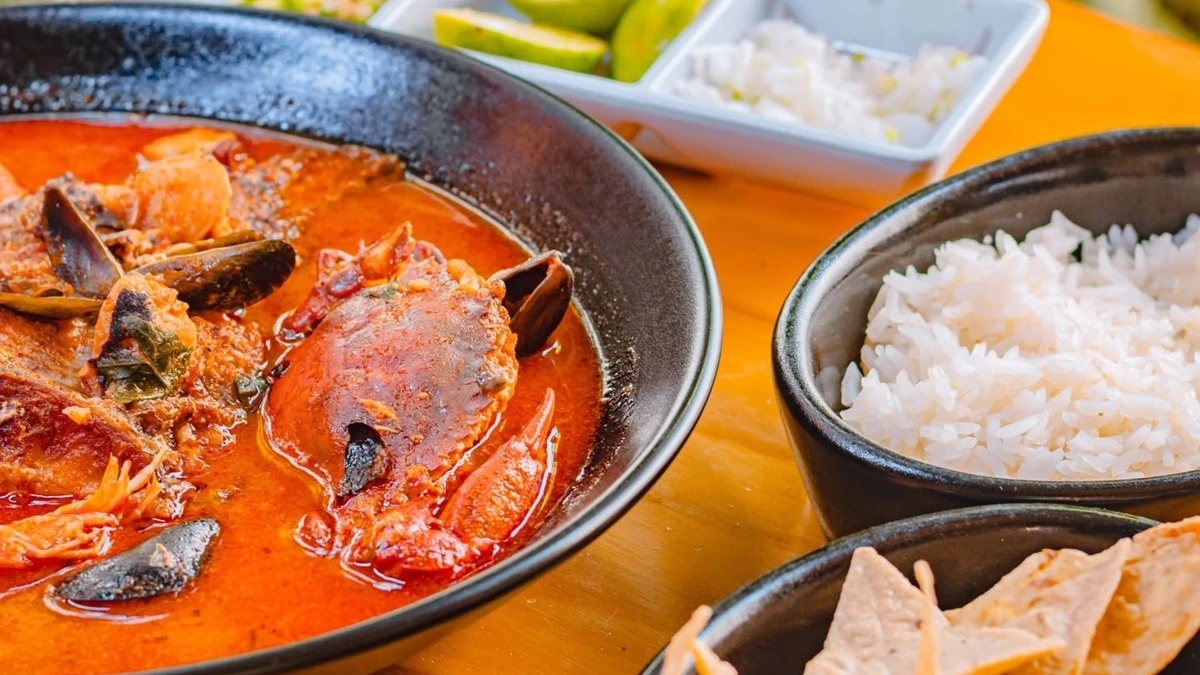 Kui’nas: el sabor auténtico de la Costa de Oaxaca que conquista la colonia Reforma