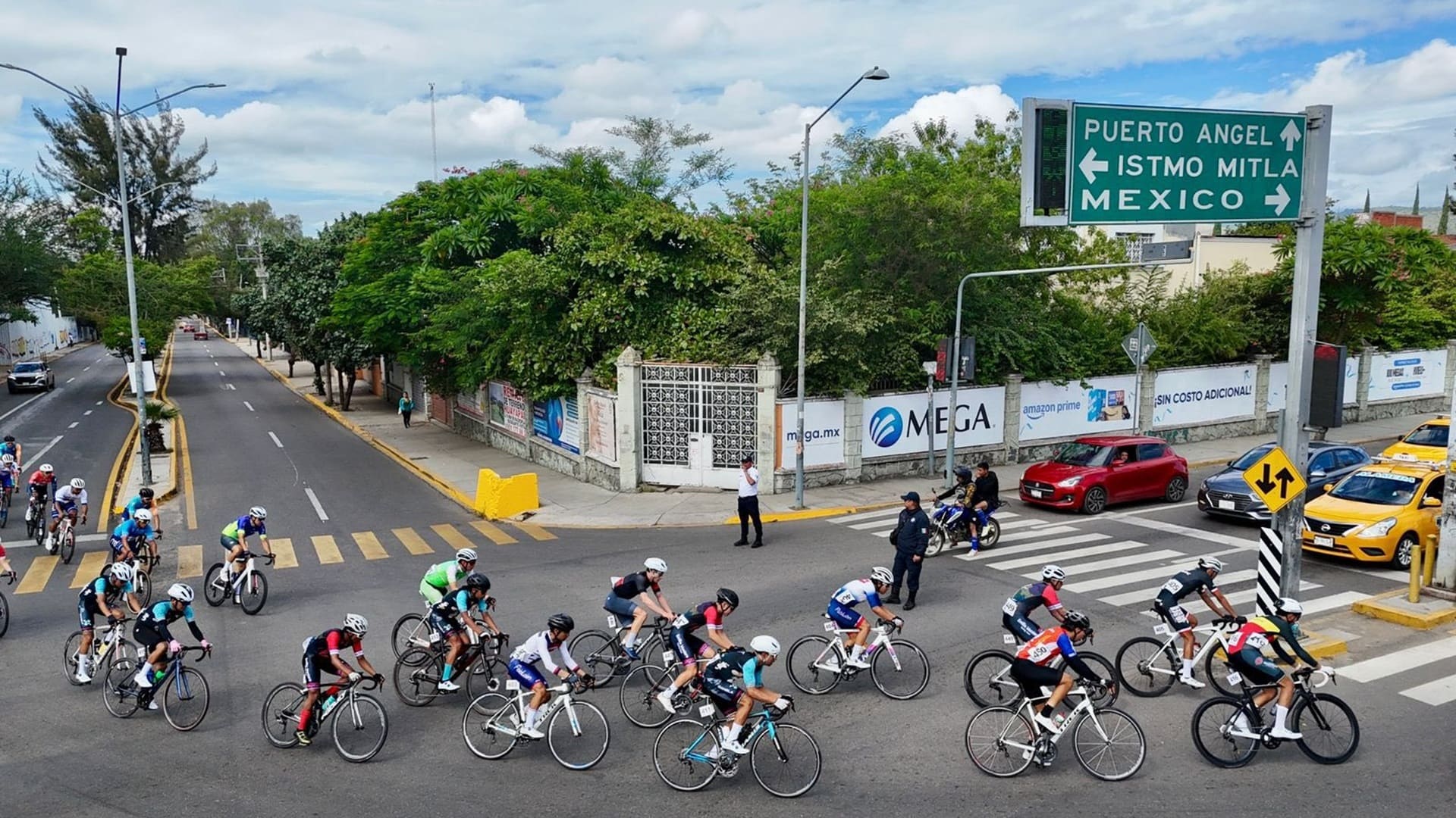 Broche de oro en el cierre de la LXXVI Vuelta Clásica Ciclista Nacional en Oaxaca Broche de oro en el cierre de la LXXVI Vuelta Clásica Ciclista Nacional en Oaxaca