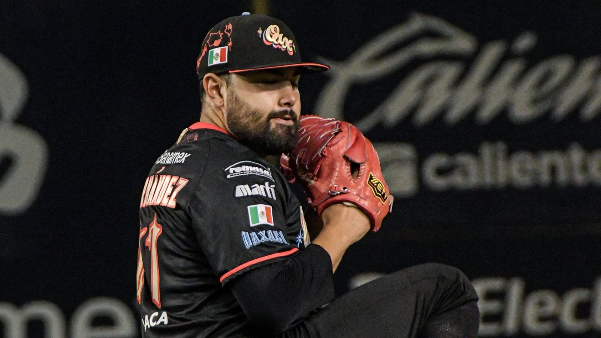 Con drama y gran espíritu bélico, Guerreros se pone 2-0 sobre Piratas Con drama y gran espíritu bélico, Guerreros se pone 2-0 sobre Piratas