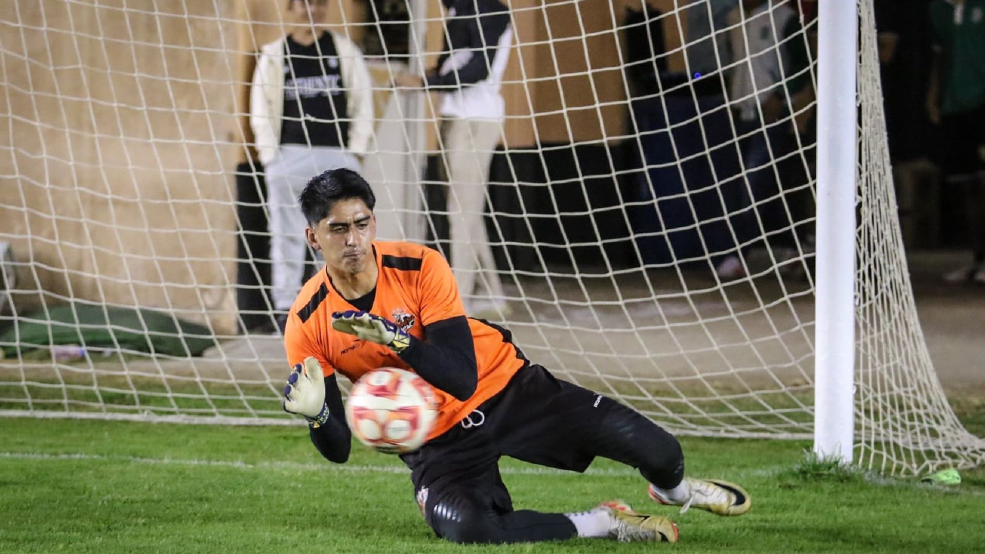 Carlos Rodas, nuevo guardián de Alebrijes de Oaxaca para el Clausura 2026