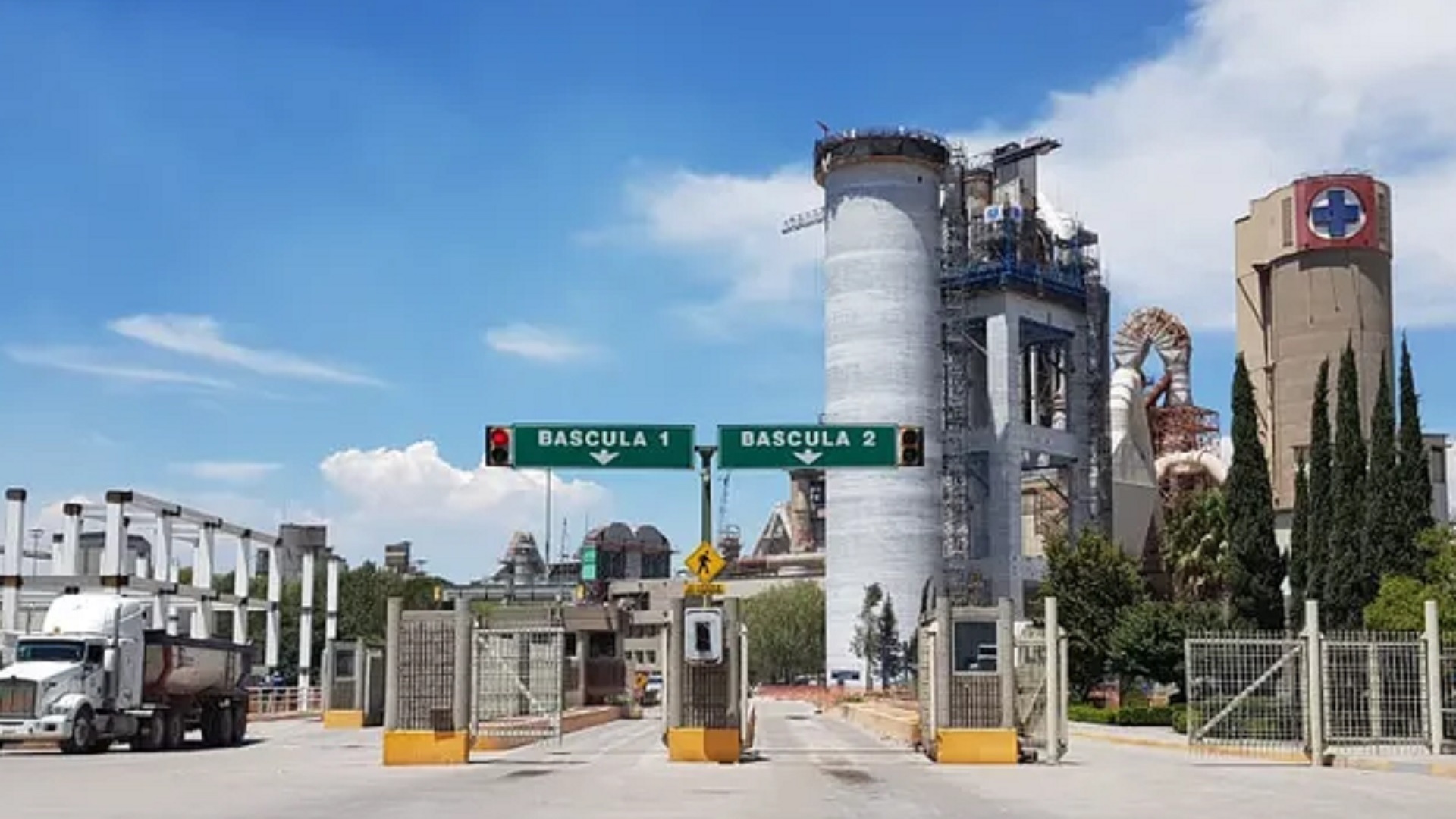 FGJEM recupera planta cementera de Cruz Azul en Hidalgo tras cinco años de toma ilegal