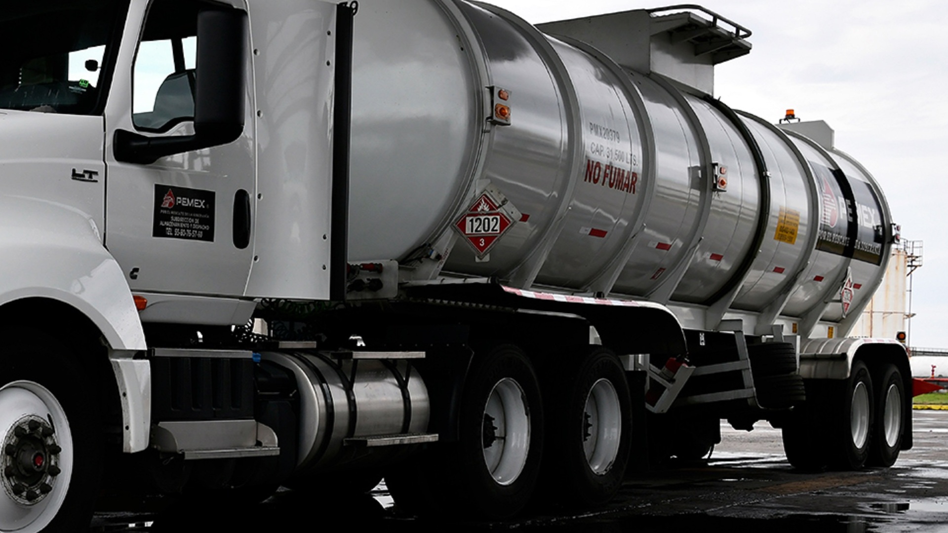 Pemex garantiza suministro de combustibles en México