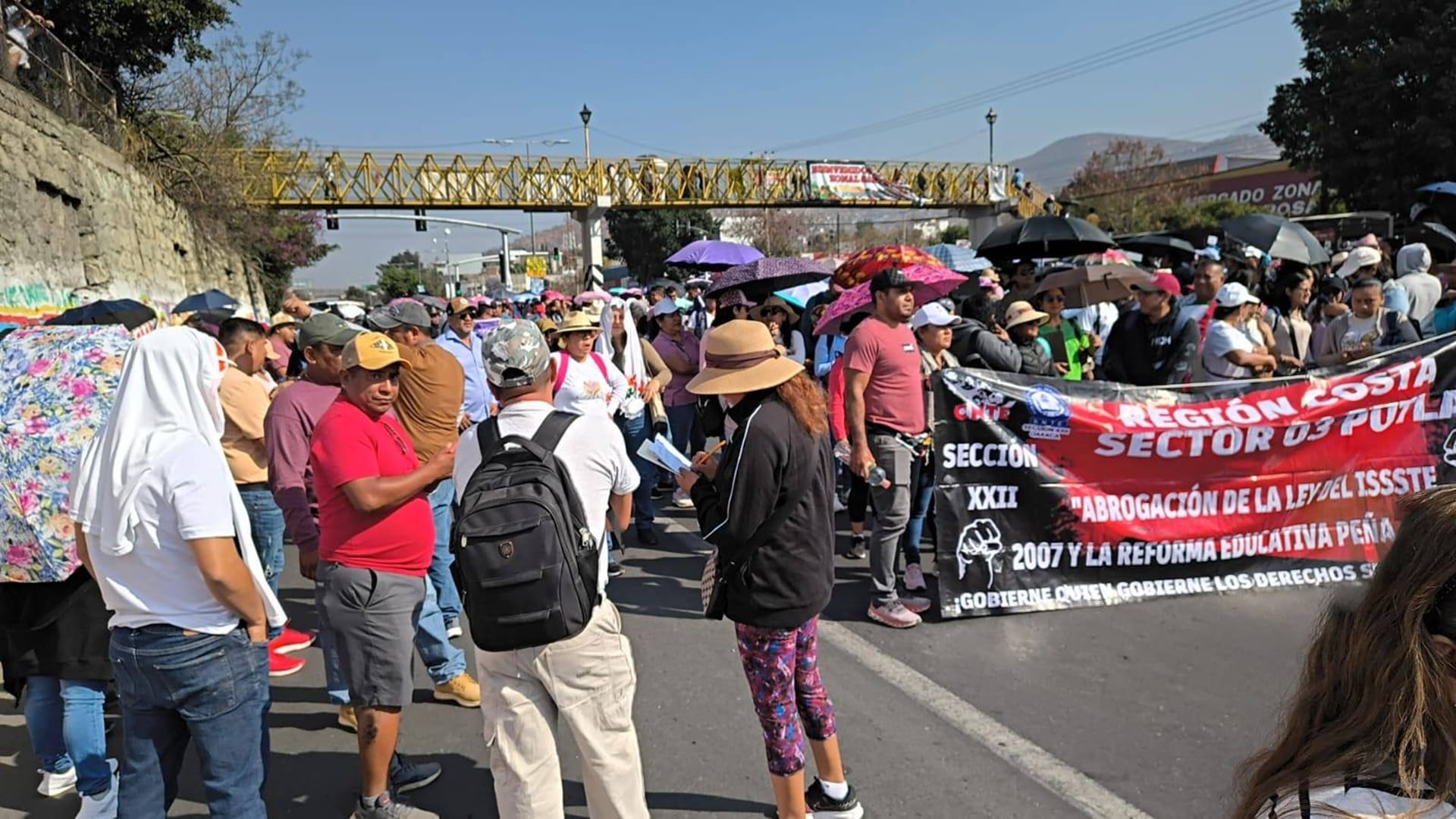 CNTE Sección 22 anuncia paro de 72 horas con bloqueos carreteros y protestas en Oaxaca y CDMX