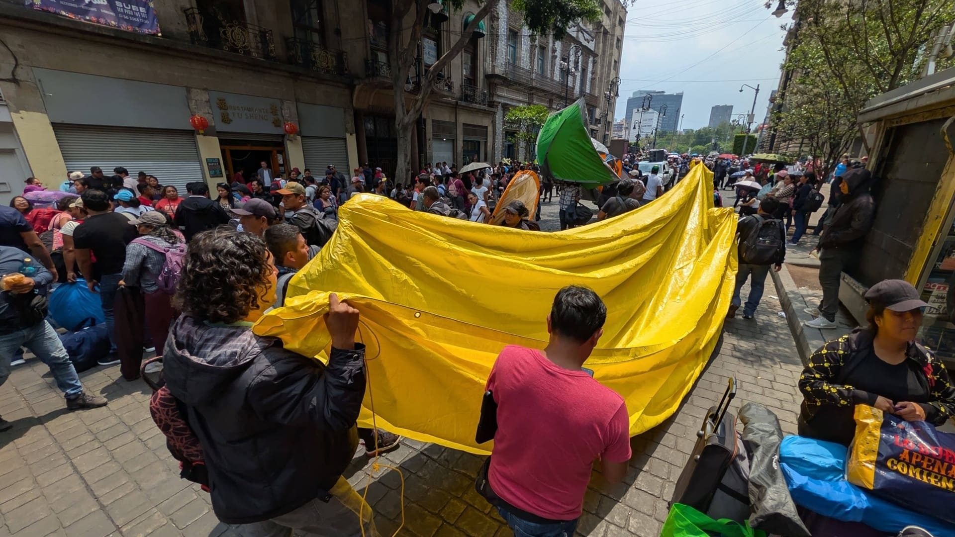 Oaxaca amanece sin clases: paro indefinido de la Sección 22 deja a más de 800 mil estudiantes fuera de las aulas