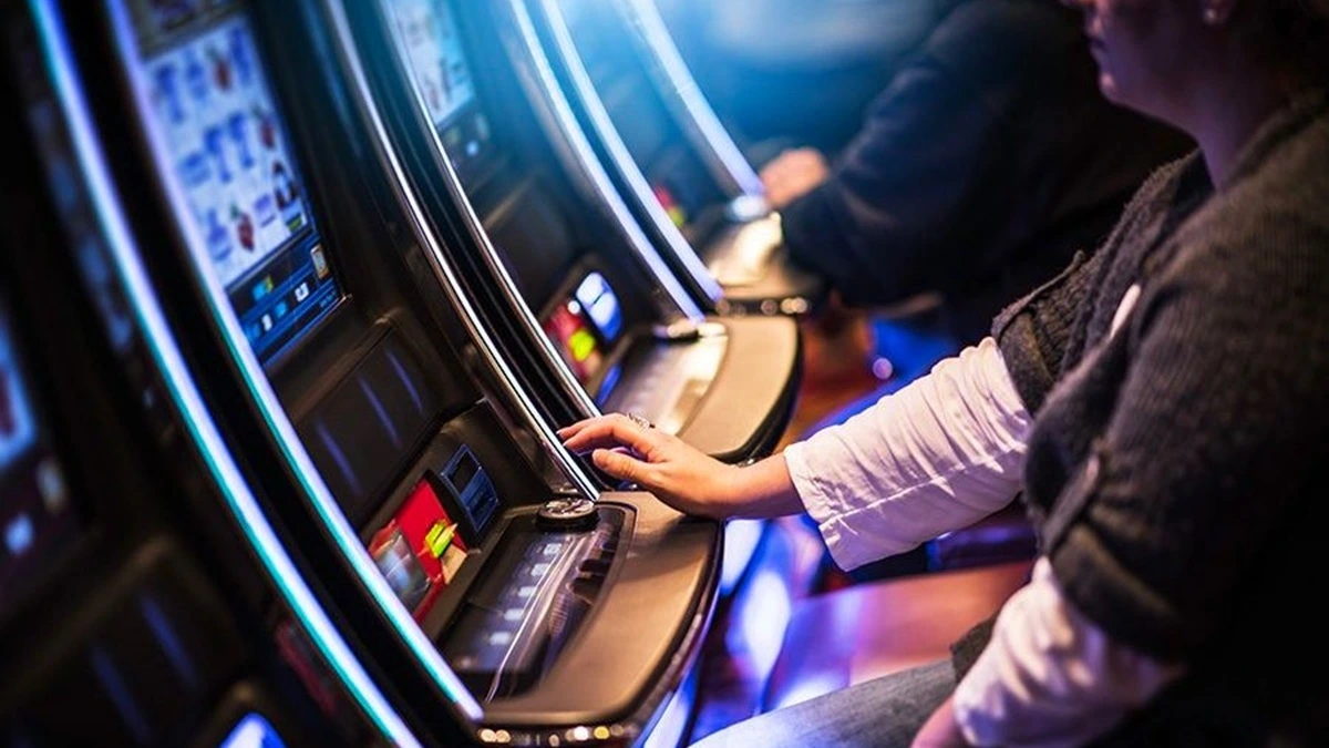 Casinos en línea ligados a Grupo Salinas son suspendidos por Segob; UIF recibe alertas por más de 15 mil mdp