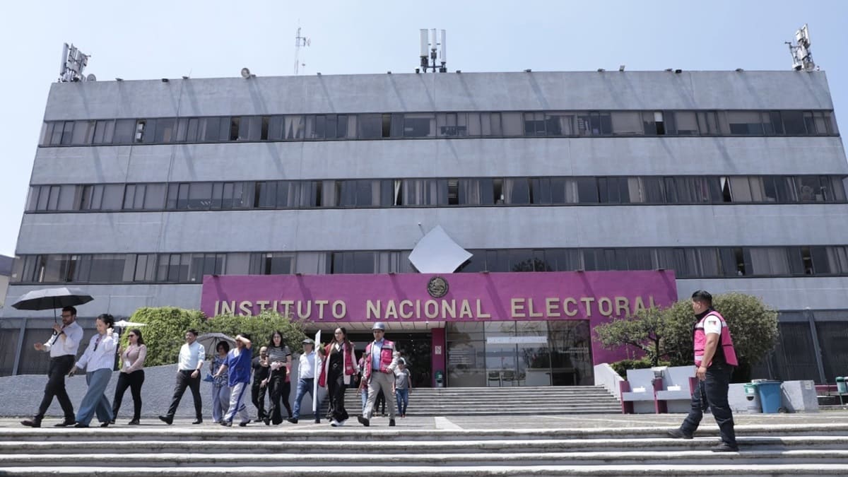 Fachada de la sede nacional del INE en la Ciudad de México