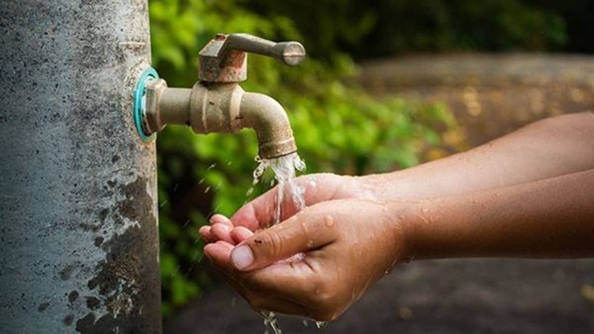 Pinotepa: millones que llegan, agua que no alcanza
