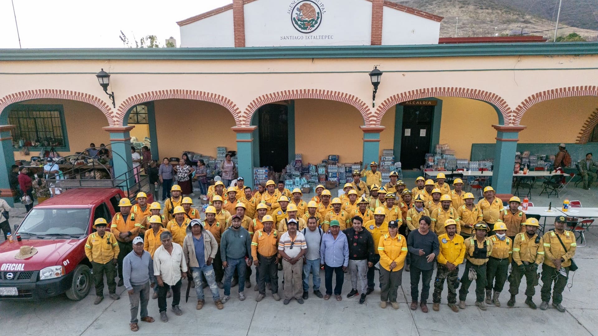 Personal de Coesfo y brigadistas logran liquidación incendio forestal en Santiago Ixtaltepec