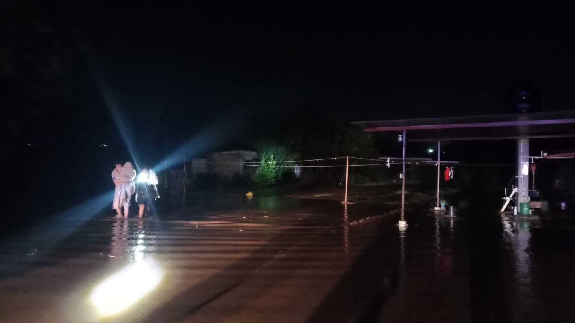 Así fue la emergencia en San Dionisio Ocotlán: Desbordamiento de río obliga a evacuación