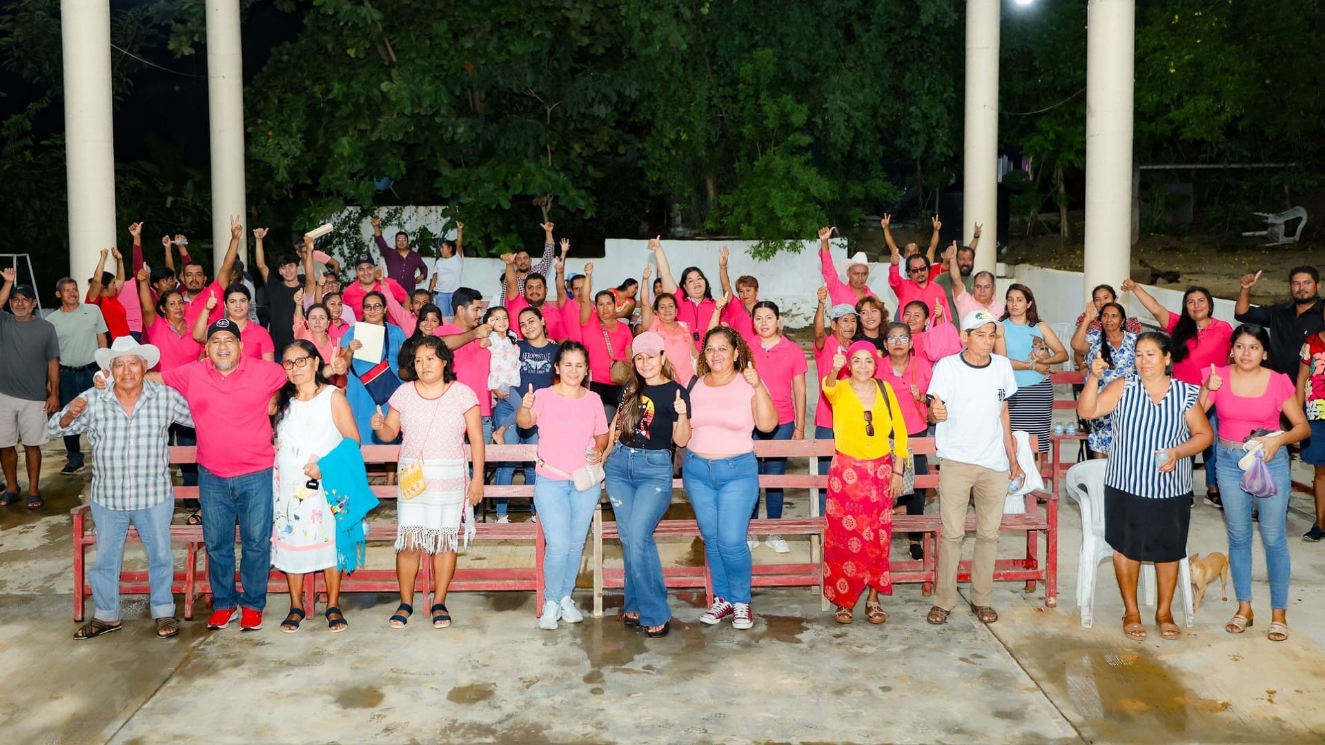 Los Vargas, El Malucano y Totolapan reciben al candidato Román Valencia Los Vargas, El Malucano y Totolapan reciben al candidato Román Valencia