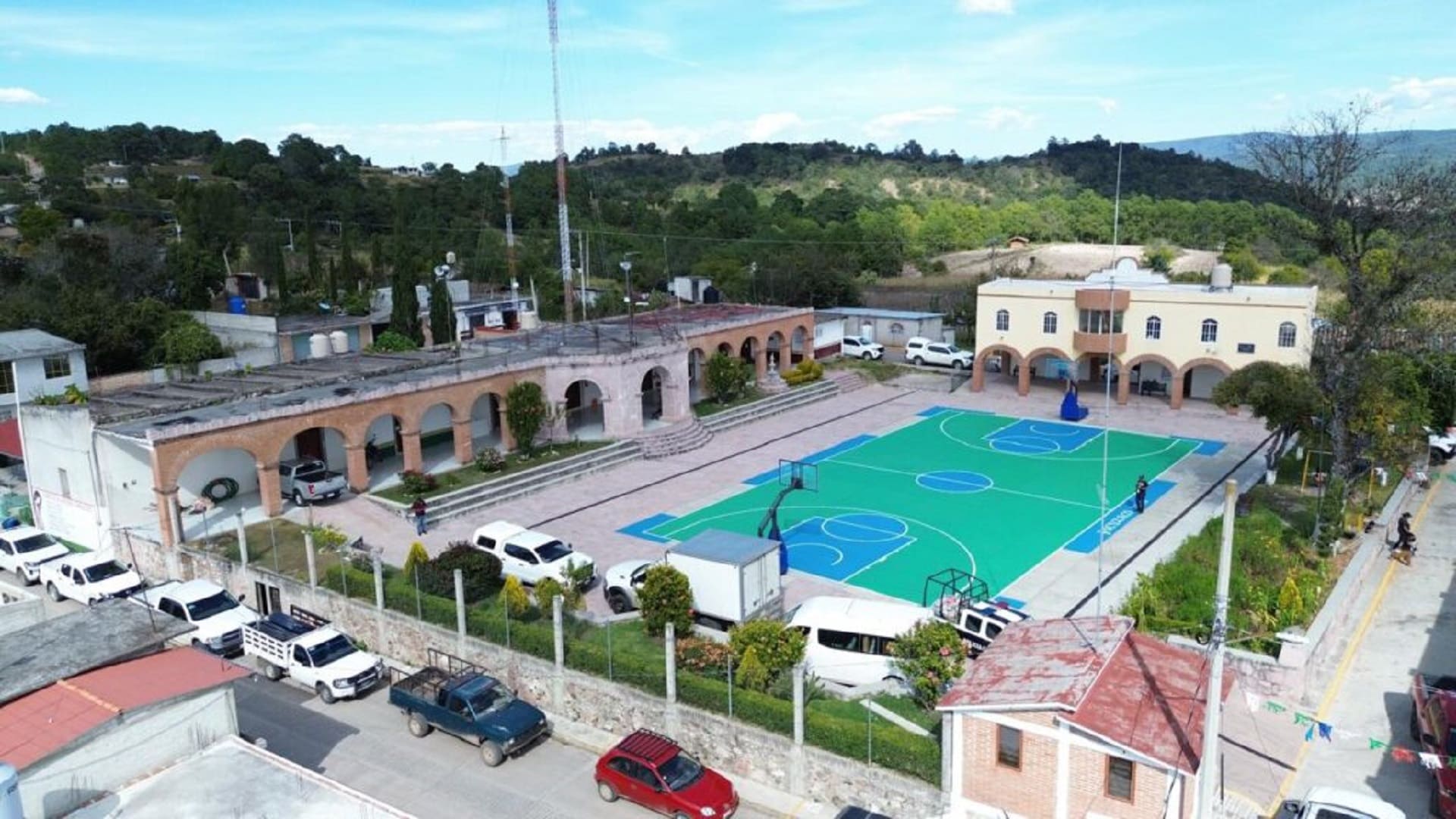 Gobierno estatal iniciará la rehabilitación del camino Yucudaa–El Carrizal en la Mixteca Gobierno estatal iniciará la rehabilitación del camino Yucudaa–El Carrizal en la Mixteca