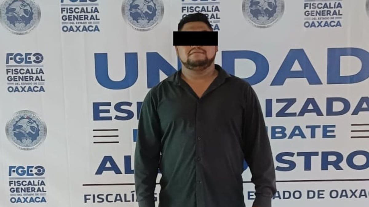 Vinculan a proceso a presunto extorsionador por cobro de piso en Santa María Atzompa Vinculan a proceso a presunto extorsionador por cobro de piso en Santa María Atzompa