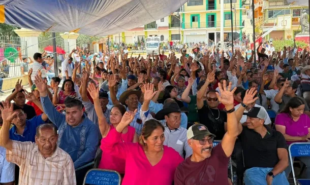 Santa Catarina Juquila prohíbe venta de Bimbo y Barcel en todo el municipio
