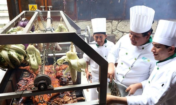 Celebra Universidad Tecnológica de los Valles Centrales de Oaxaca el Taco Fest 2025