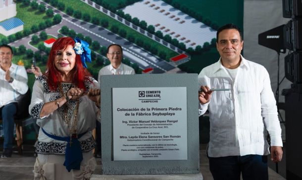 Cruz Azul inicia construcción de nueva planta en Campeche con colocación de la primera piedra