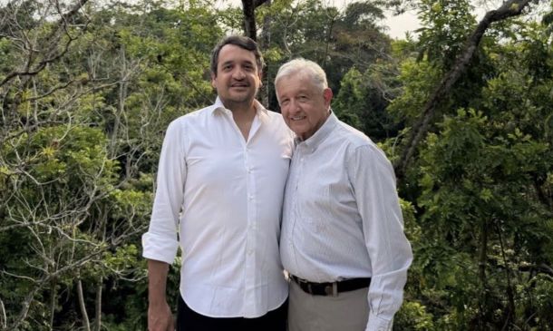 Andy López Beltrán activa su campaña rumbo a 2027 con foto junto a AMLO; apuesta por el legado político de su padre