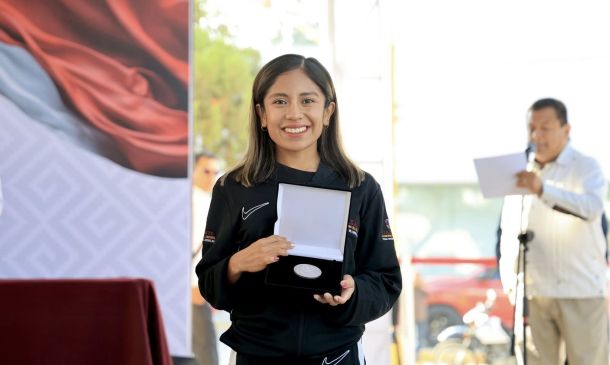 Mariel Salazar Tapia recibe el Premio Estatal del Deporte 2025