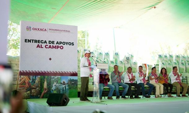 Oaxaca refuerza su campo: miles de productores reciben apoyo histórico