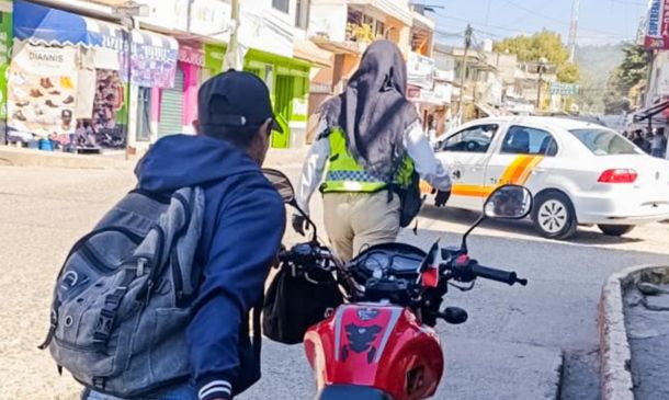 Refuerza Tlaxiaco programa “Cero Tolerancia 2026: Sin casco no hay moto” para prevenir accidentes