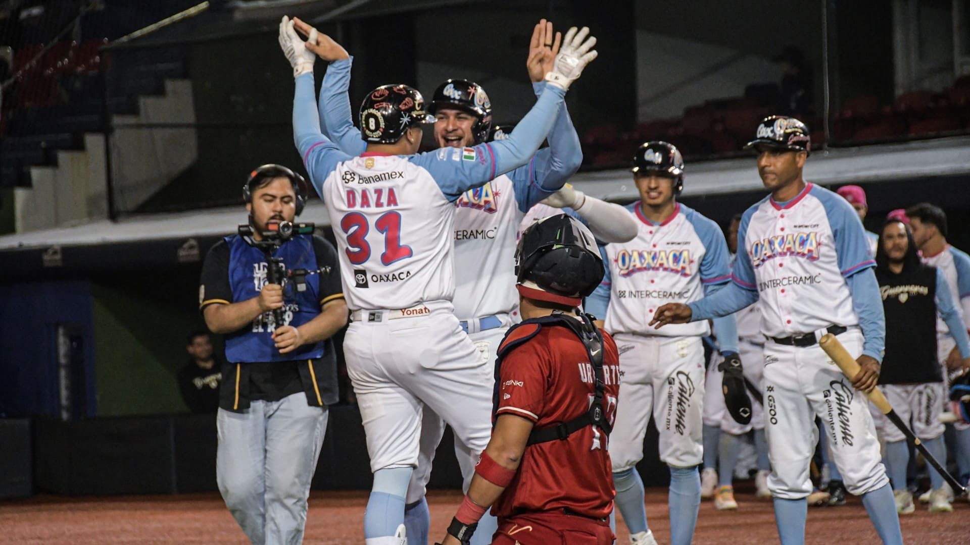 Guerreros de Oaxaca se queda con el tercero ante Veracruz