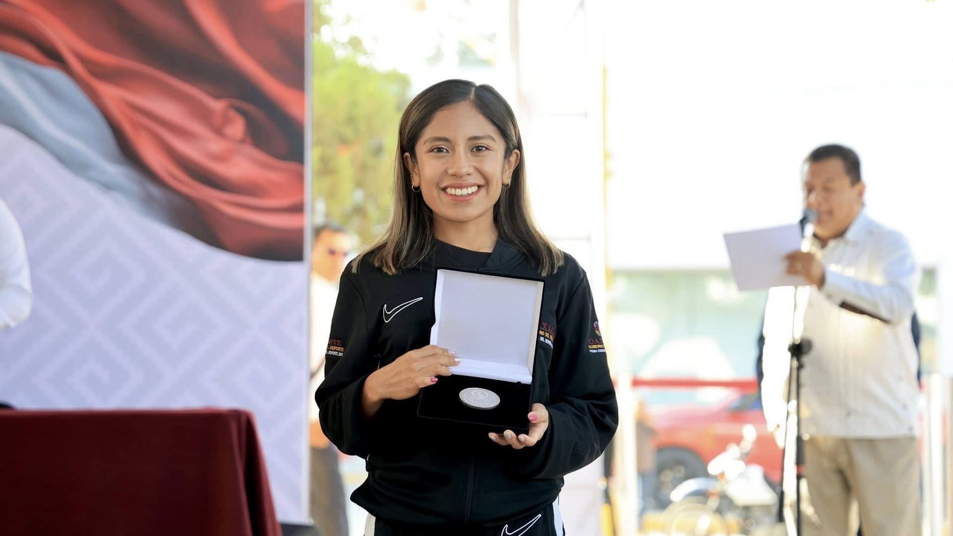 Mariel Salazar Tapia recibe el Premio Estatal del Deporte 2025