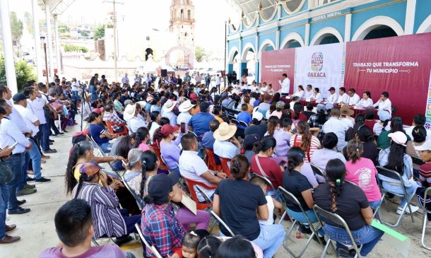 Jara Cruz en San Martín Zacatepec advierte: ‘Evitemos heredar pobreza, abandono y migración’