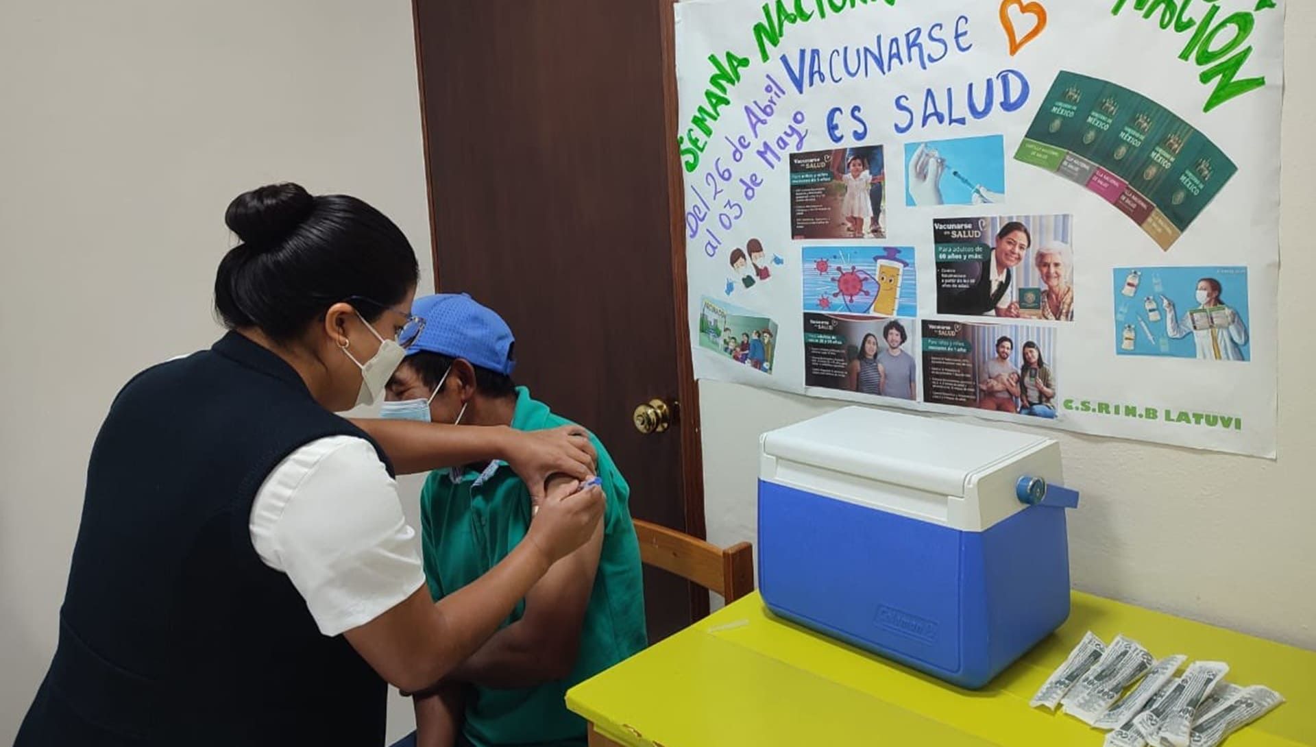 Oaxaca alcanza 80% de cobertura en vacunación