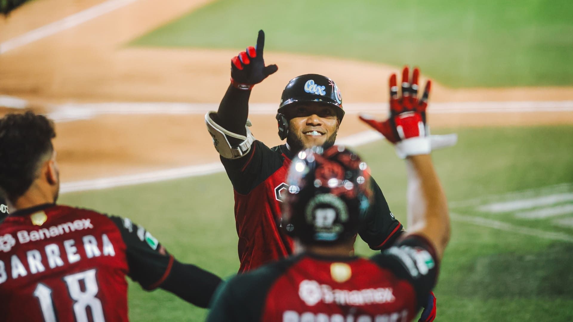 Guerreros de Oaxaca remonta y empareja la serie ante Veracruz