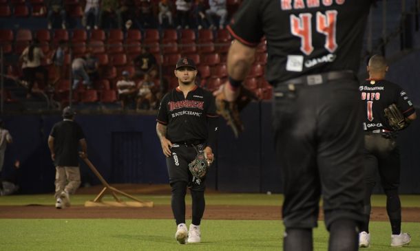 Guerreros de Oaxaca cae ante Leones de Yucatán en el Eduardo Vasconcelos