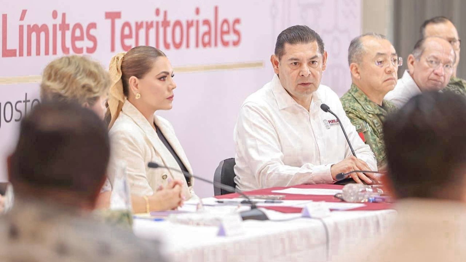 Firman Puebla y Guerrero convenio estratégico en materia de seguridad