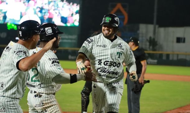 Jonrón de Alan Espinoza define regreso de Olmecas sobre Oaxaca